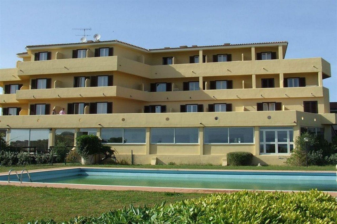Hotel Castello Golfo Aranci Luaran gambar