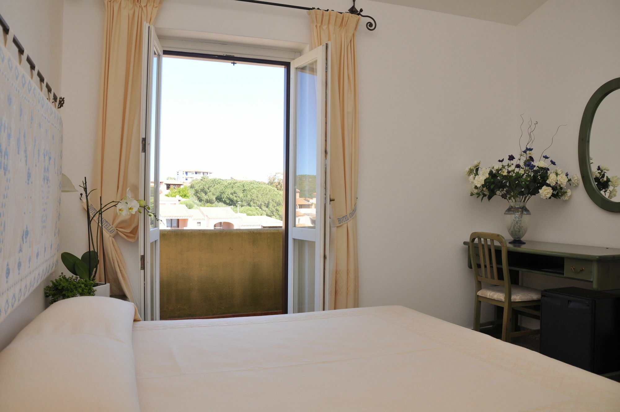 Hotel Castello Golfo Aranci Luaran gambar